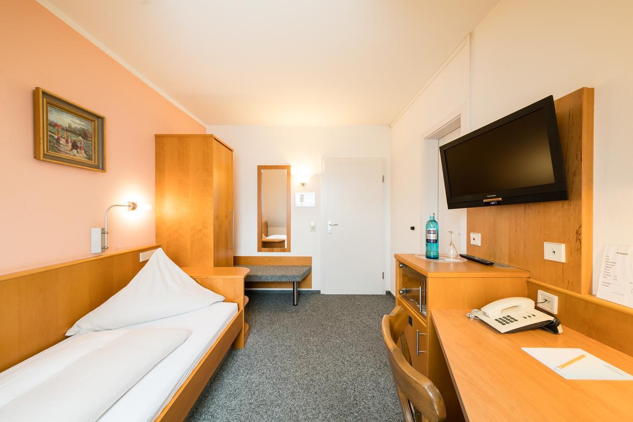 Hotel Vater Rhein Woerth am Rhein Exterior foto